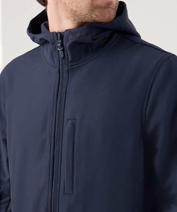 Chaqueta unicolor con bolsillo en frente  image number null
