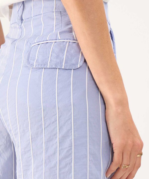 Short a Rayas
