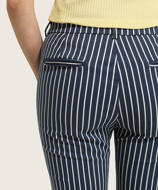 Pantalón Capri a Rayas