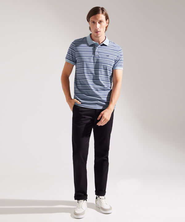 Polo, Cuello Y Puños Tejidos Con  Slim Fit