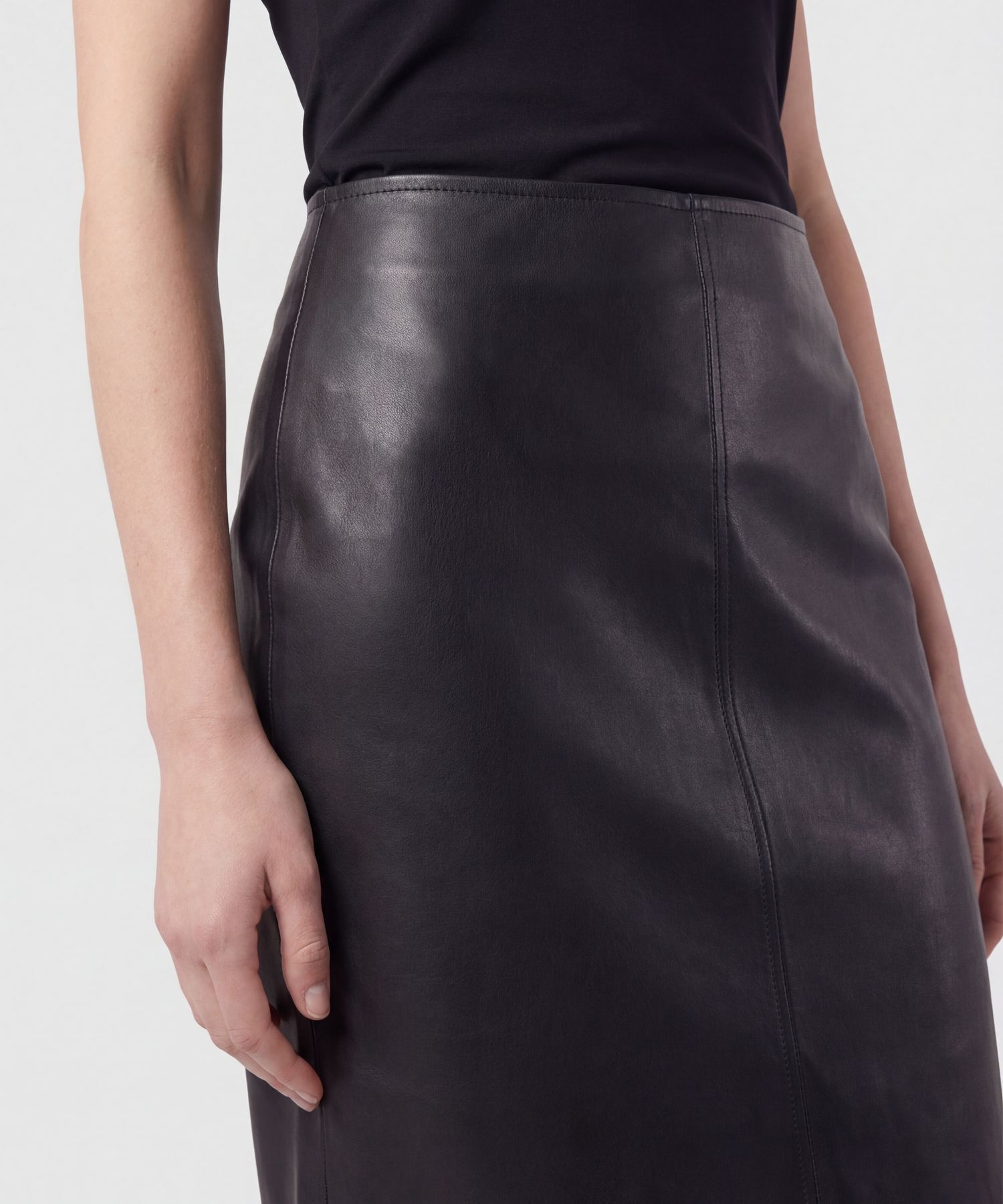 Falda Midi En Efecto Cuero