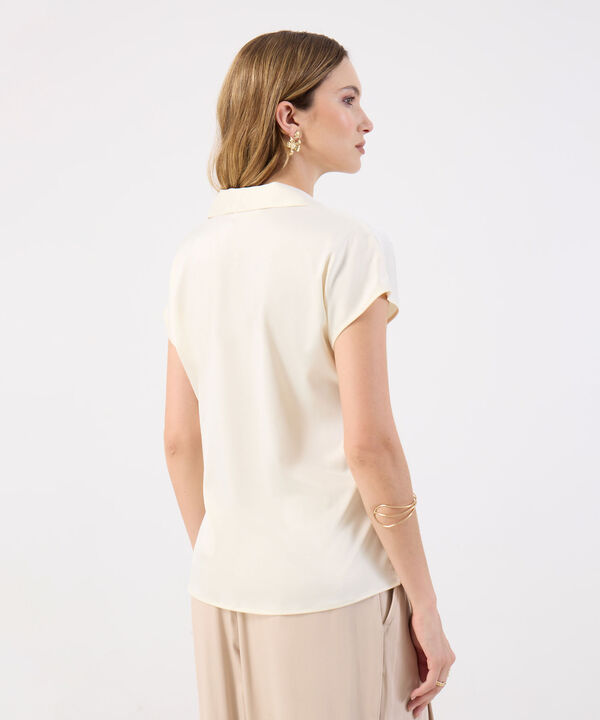 Blusa Tipo Polo Para Mujer Manga Corta