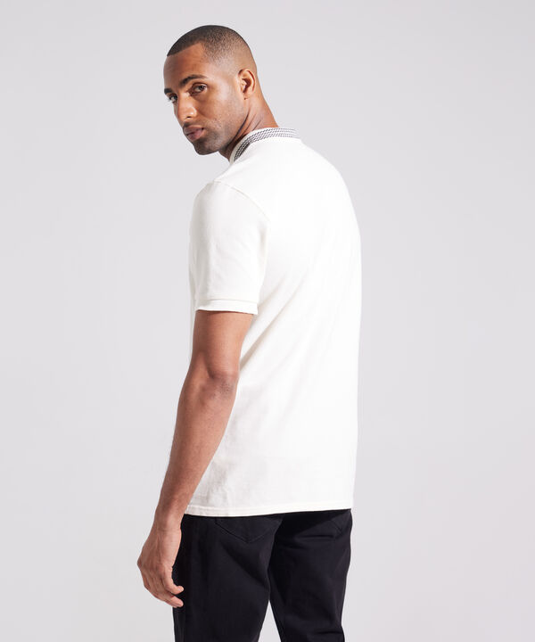 Polo Unicolor, Cuello Y Puños Tejidos, Pechera Con Cremallera Regular Fit