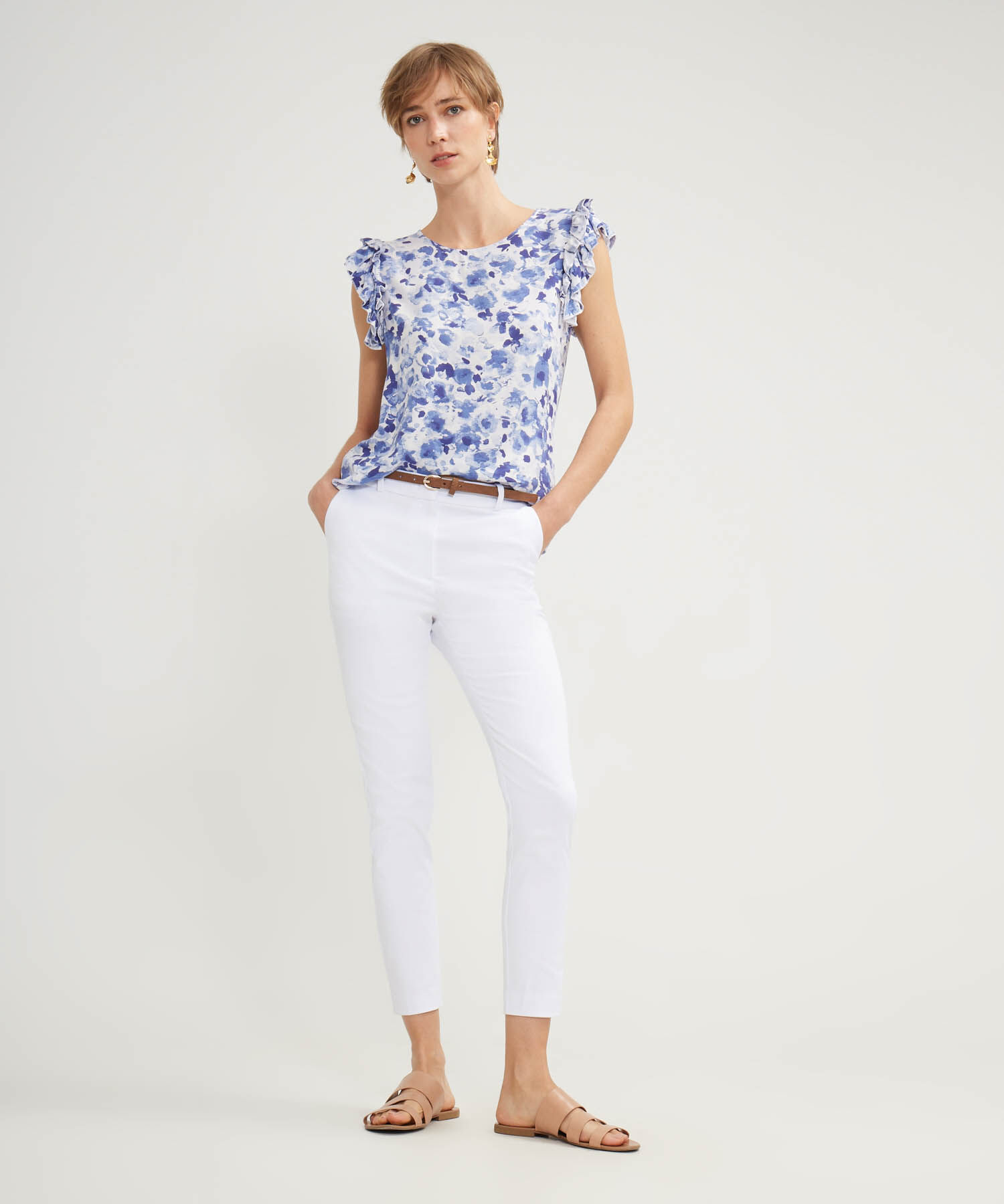Pantalon Chino Unicolor  Con Cinturon