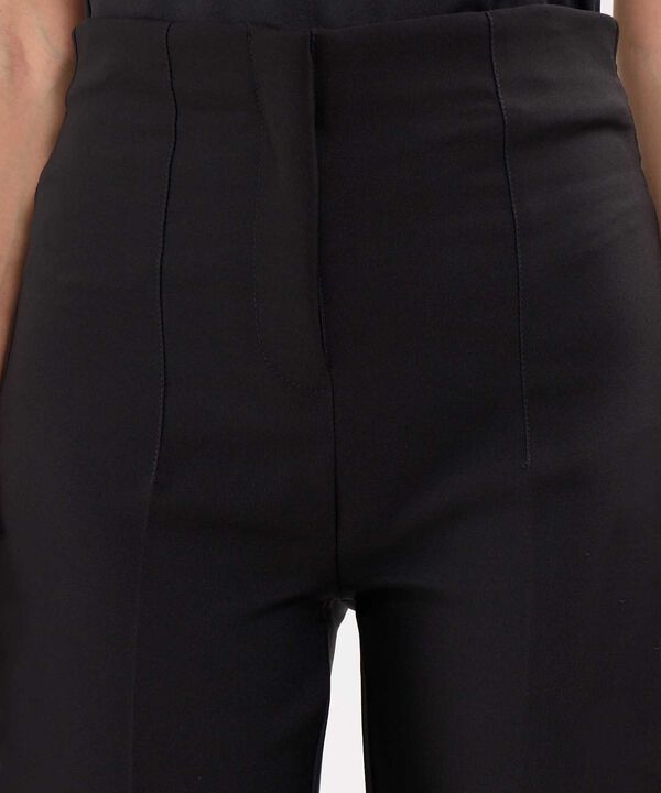 Pantalón Casual con Prenses