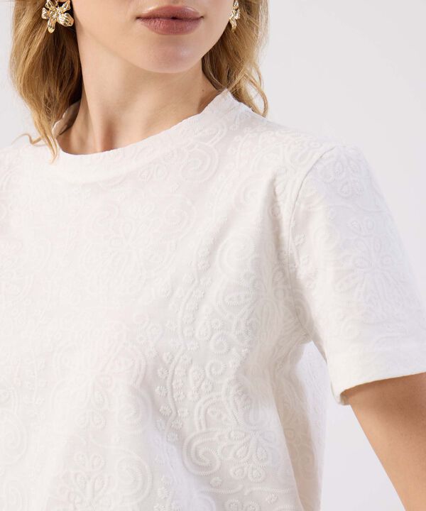 Camiseta Mujer Texturizada Manga Corta image number null