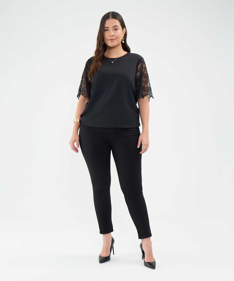 Blusa con Encaje