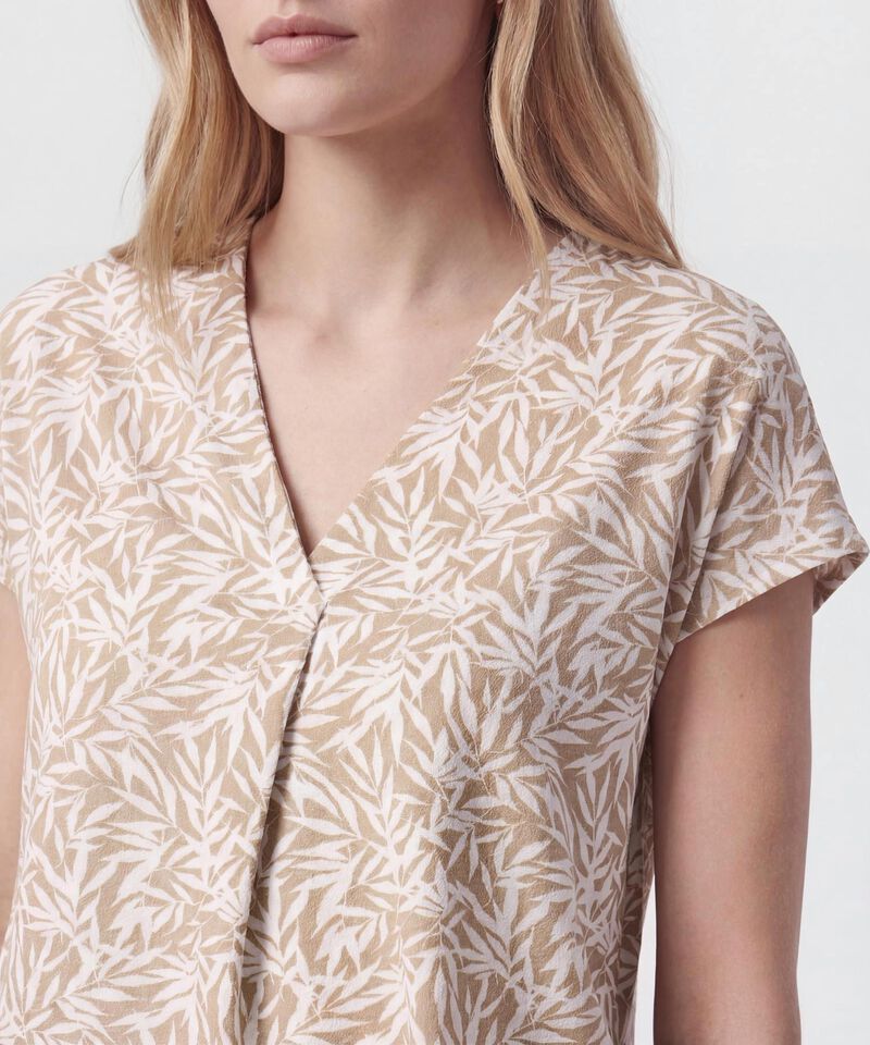 Camiseta Cuello En V Con Prense Para Mujer