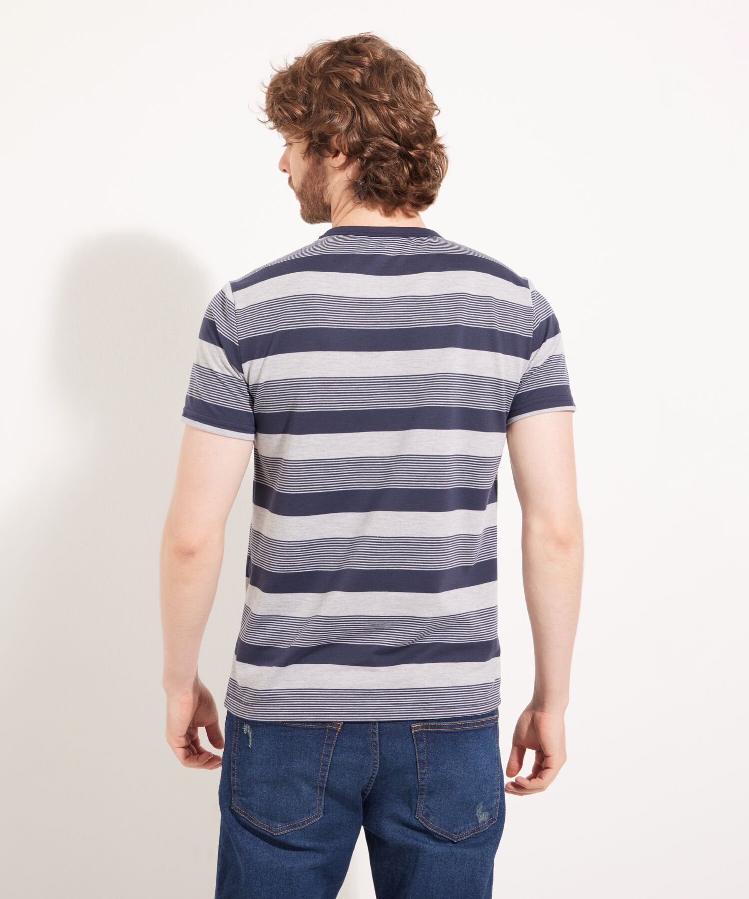 Camiseta Manga Corta Cuello Redondo Con Bolsillo, Preteñida A Rayas