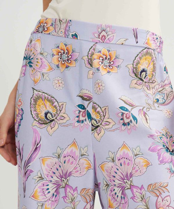 Pantalon Estampado Recto Con Cenefa. image number null