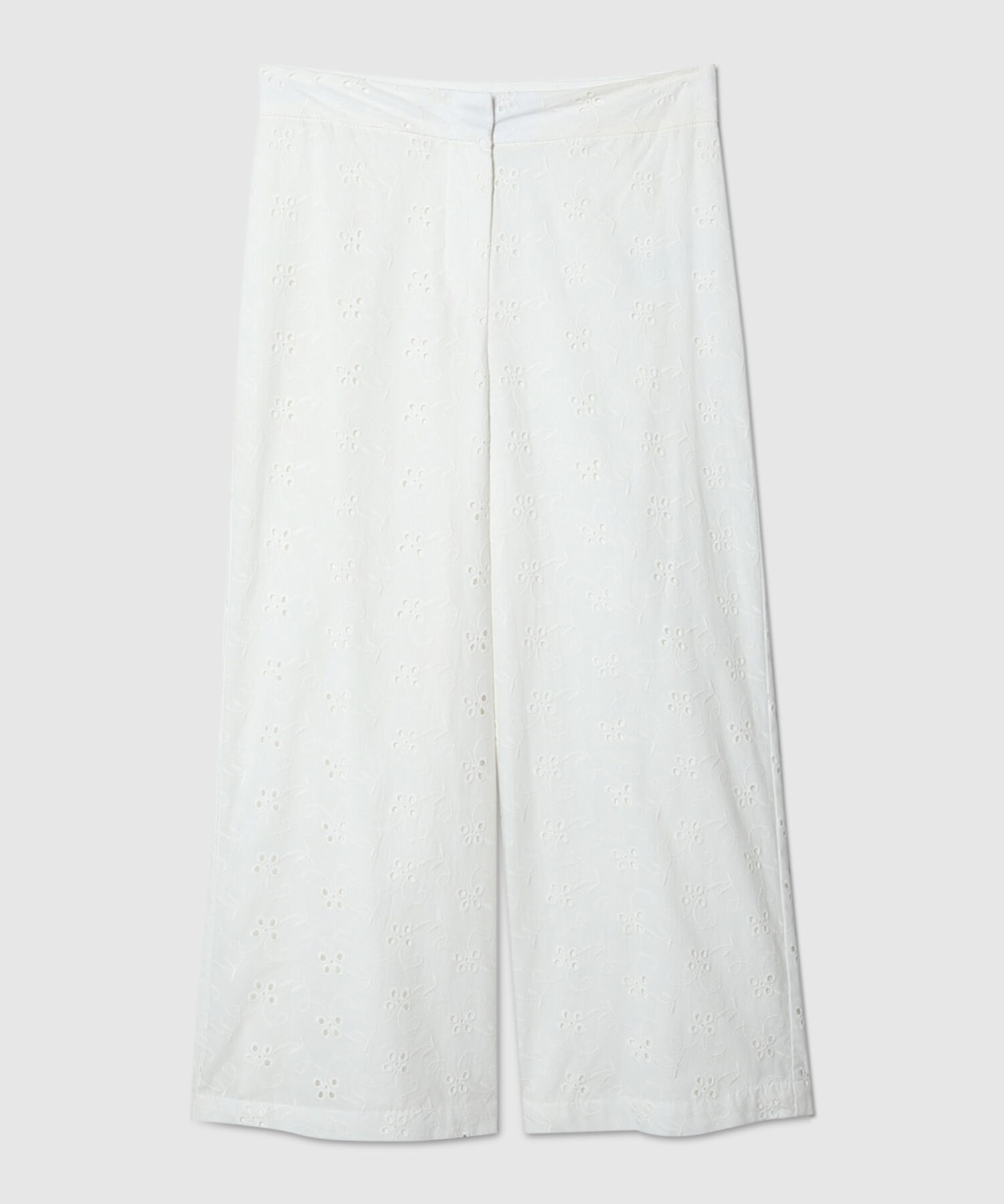 Pantalón Unicolor En Ojalillo