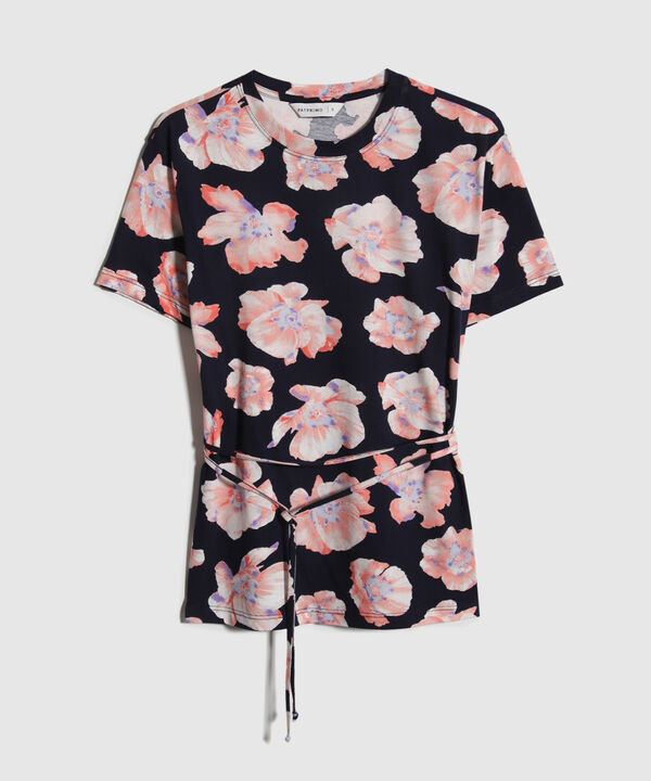 Camiseta Cuello Redondo, Manga Corta  Y Cinturon