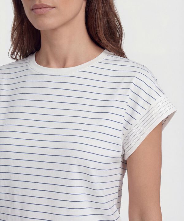 Camiseta Manga Corta con Doblez para Mujer