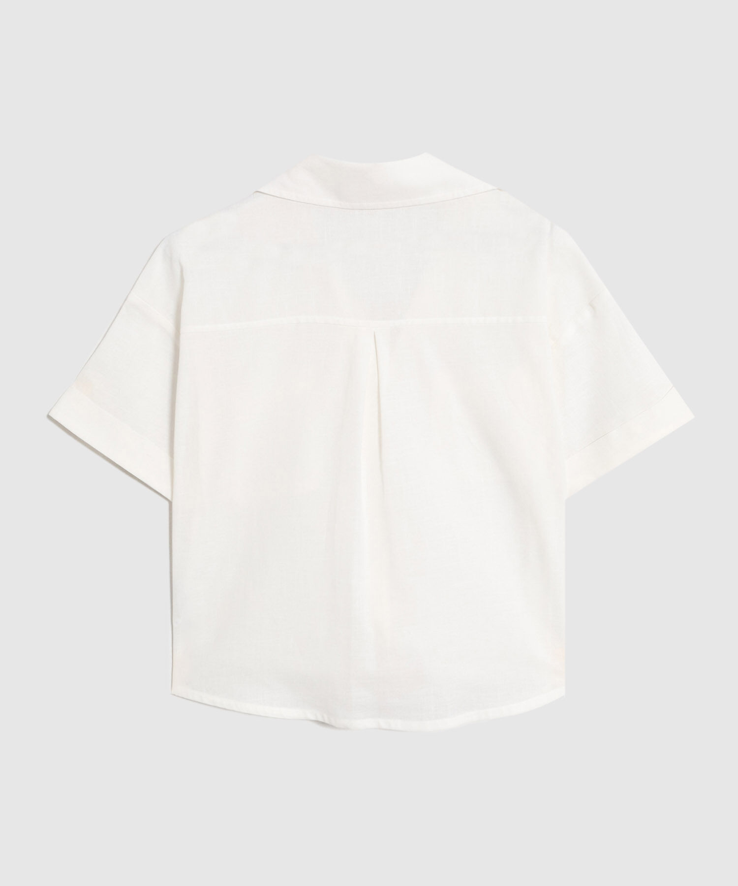 Camisa Resort Unicolor Con Bolsillos Mujer