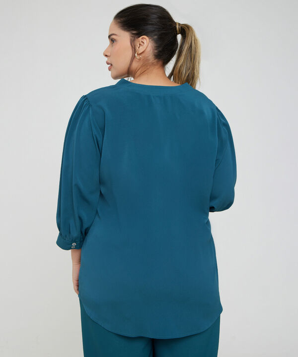 Blusa con Cuello Tipo Smoking