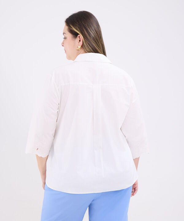 Camisa con Bordado