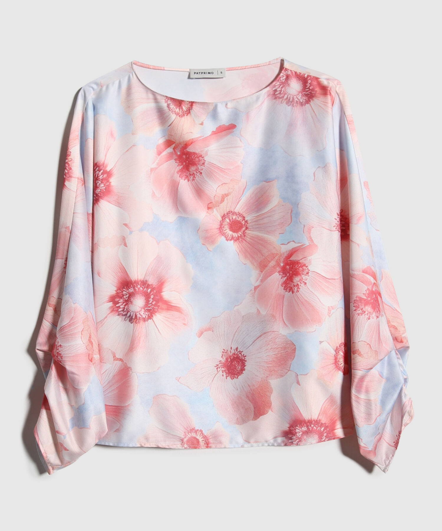 Blusa Satinada Estampada Manga Larga