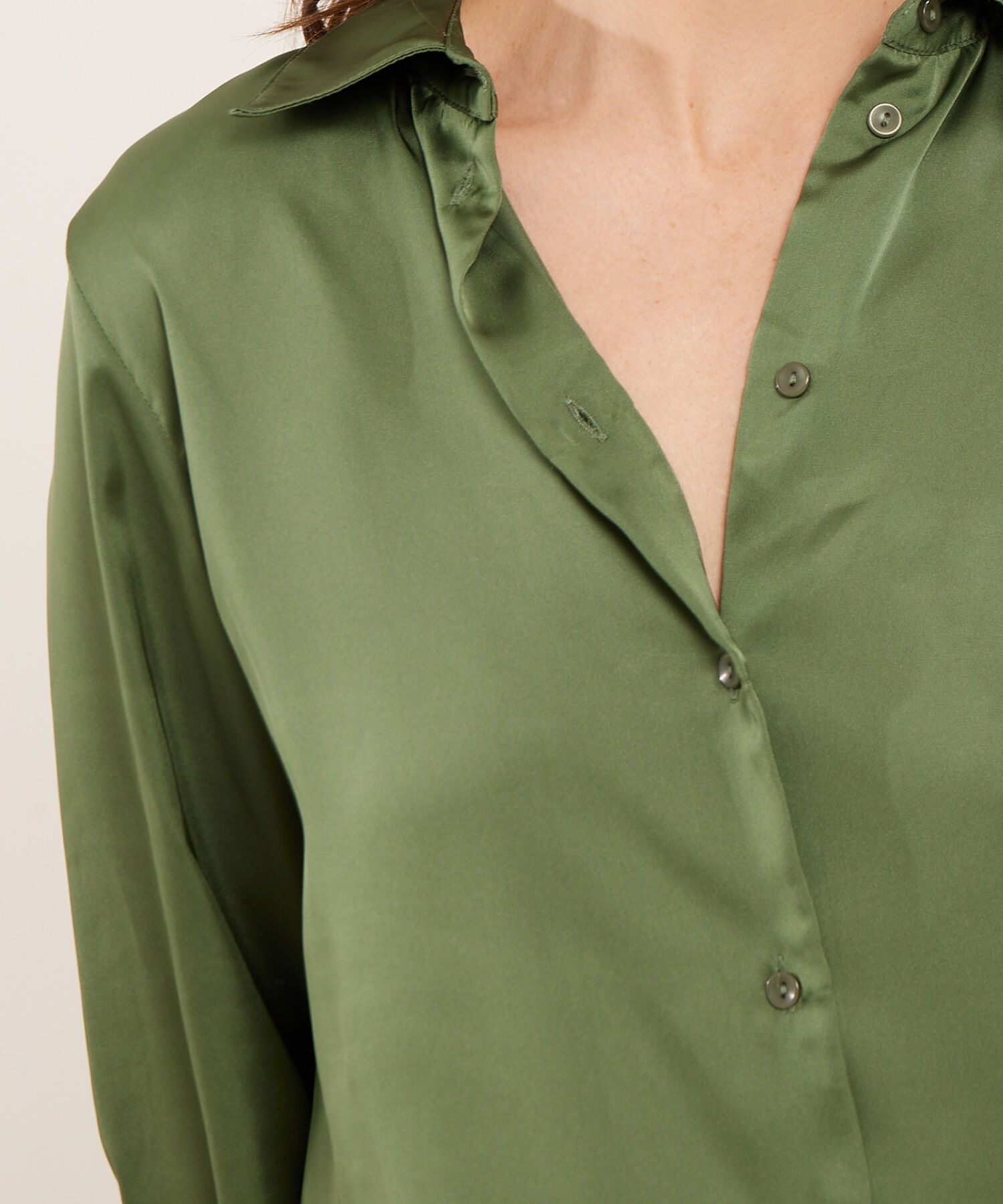 Camisa Manga Larga En Satín