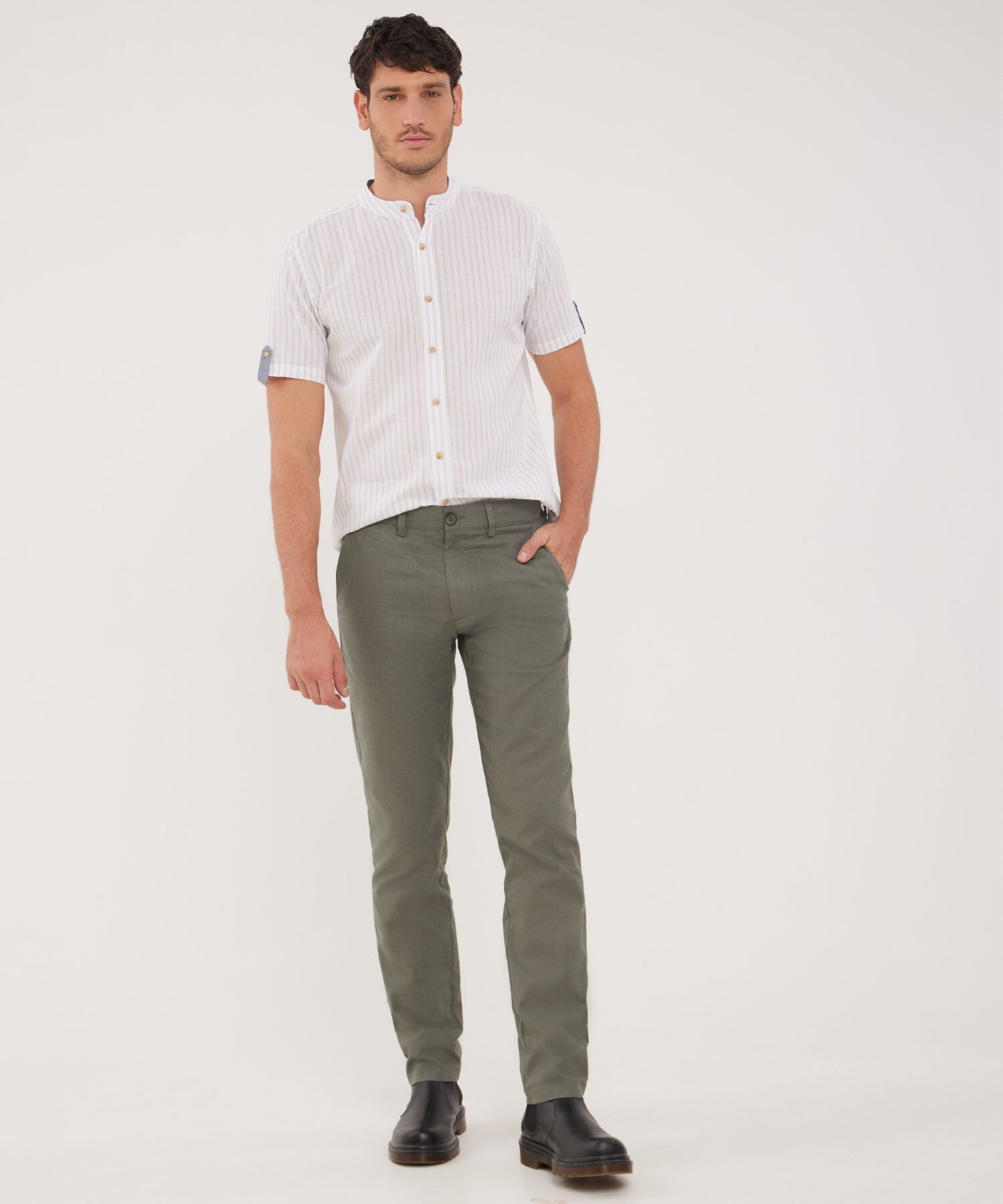Pantalón Chino Con  Lino