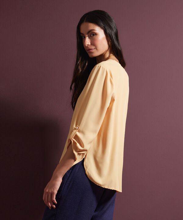 Blusa Manga 3/4 Con Charretera Unicolor