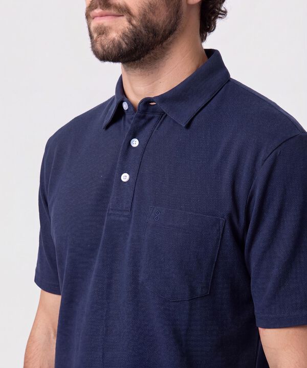 Polo Con Bolsillo De Parche Para Hombre