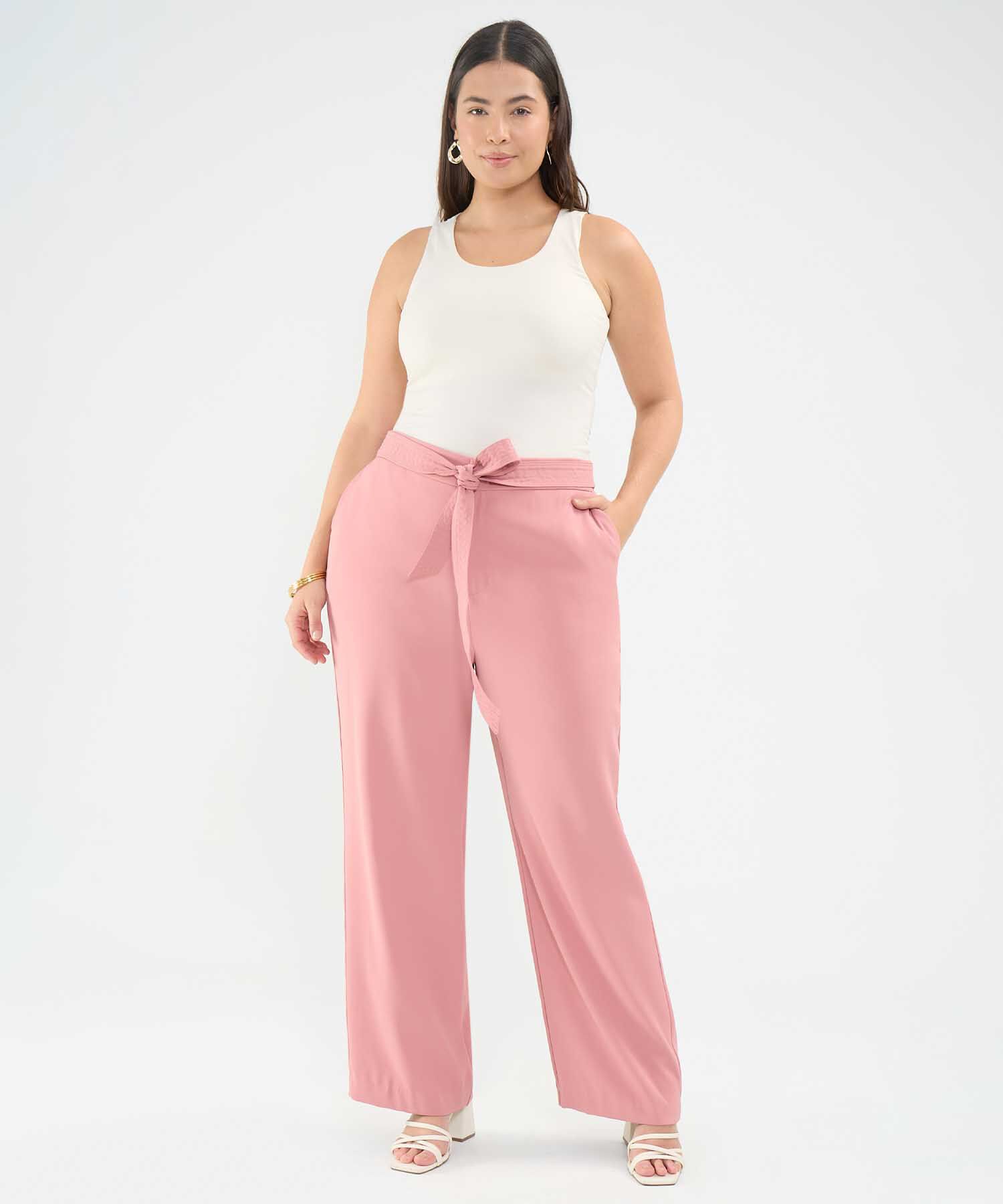 Pantalón Fluido con Cinturón