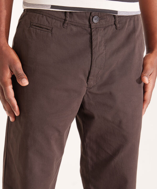 Pantalon Chino Teñido En Prenda