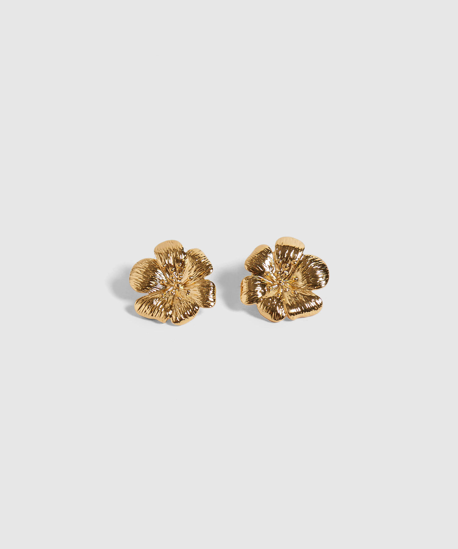 Aretes Forma De Flor Dorados