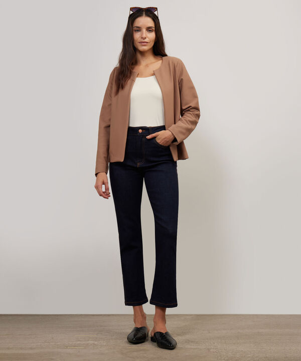Saco Unicolor Tipo Blazer Desestructurado