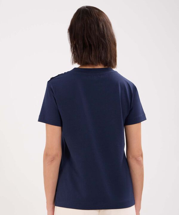 Camiseta con Botones
