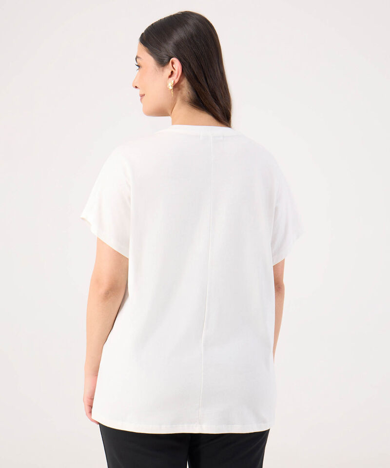 Camiseta Para Mujer Curvy Con Bordado En Frente