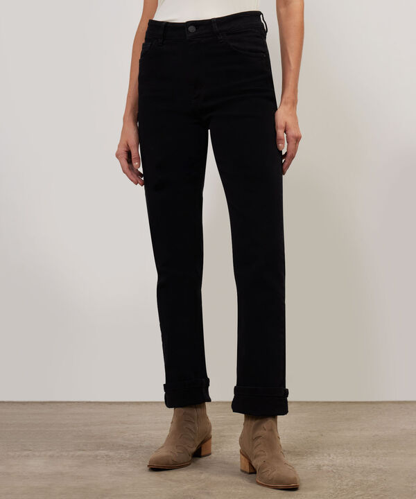 Jean Straight Tono Negro Con Pedreria