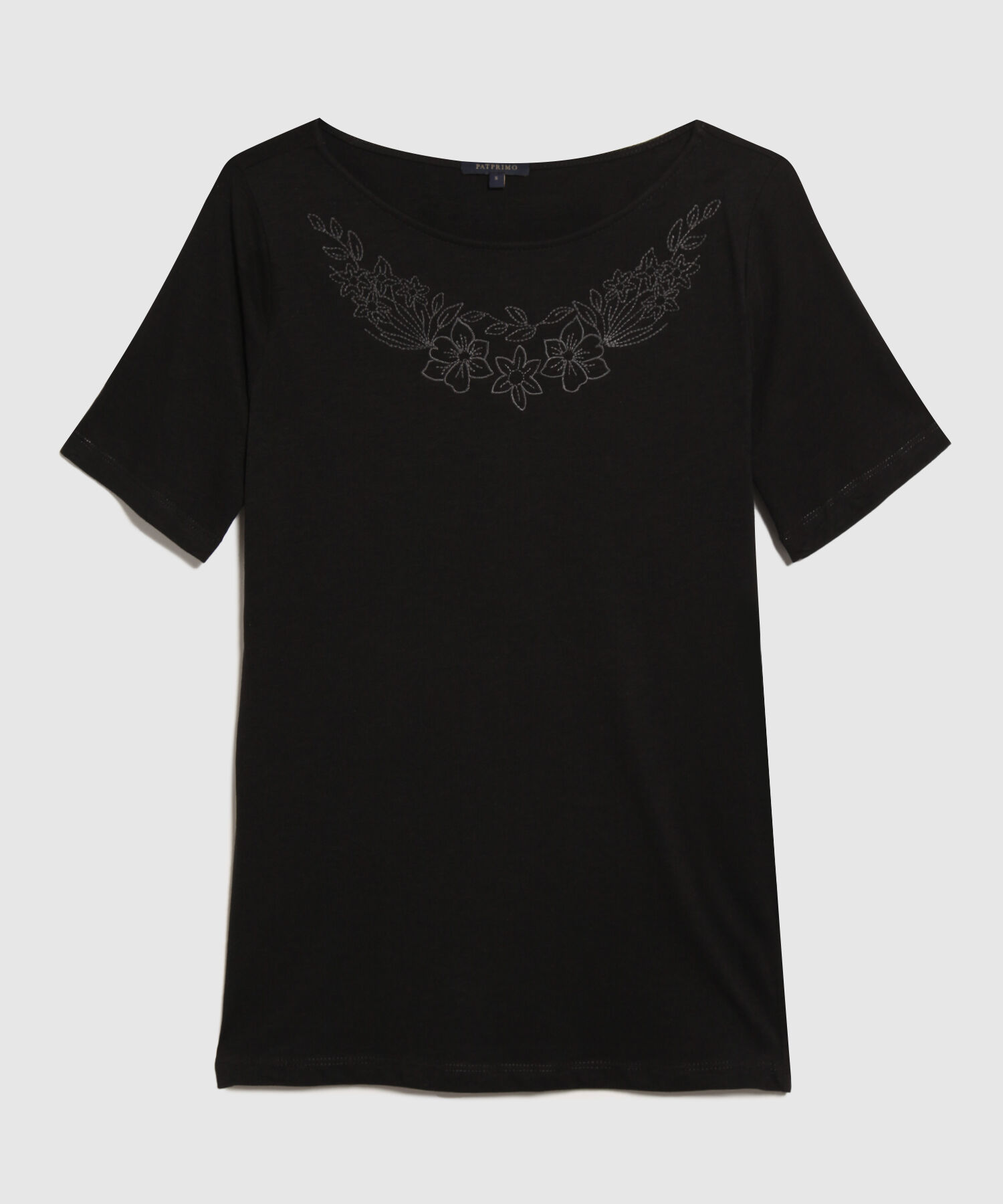 Camiseta Manga Corta Unicolor, Escote Redondo Con Bordado En Delantero, Trópico Floral