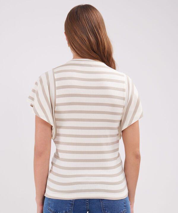 Camiseta Preteñida, Cuello Redondo Manga Corta Con Vuelo