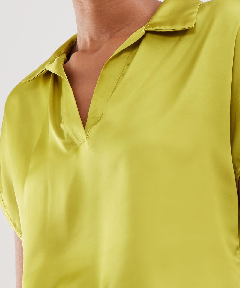 Blusa Manga Corta Corrida Unicolor  En Satin