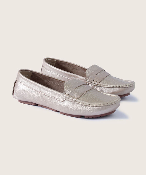 Mocasines image number null