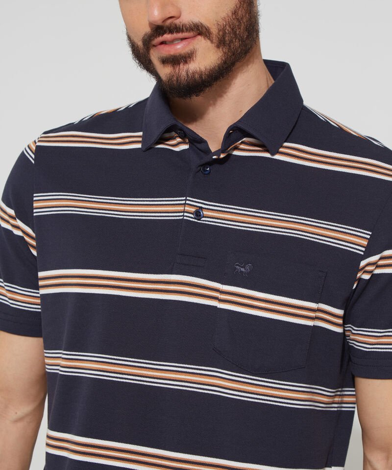 Polo Prete&ntilde;ida, Cuello Duro Con Bolsillo Y Silueta Regular Fit