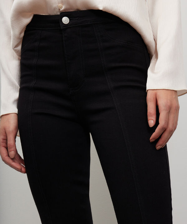 Jean Jegging Cortes Tono Negro image number null