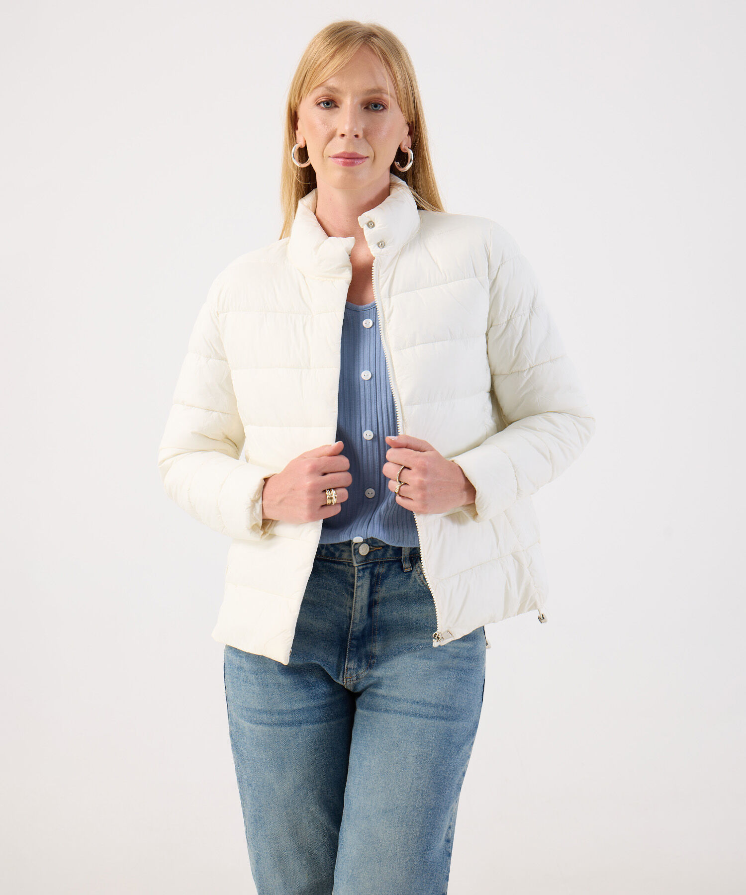 Chaqueta Acolchada de Cuello Alto