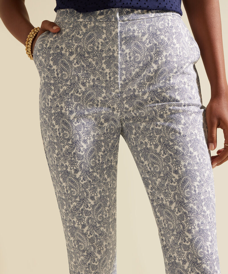 Pantalón Clásico Estampado