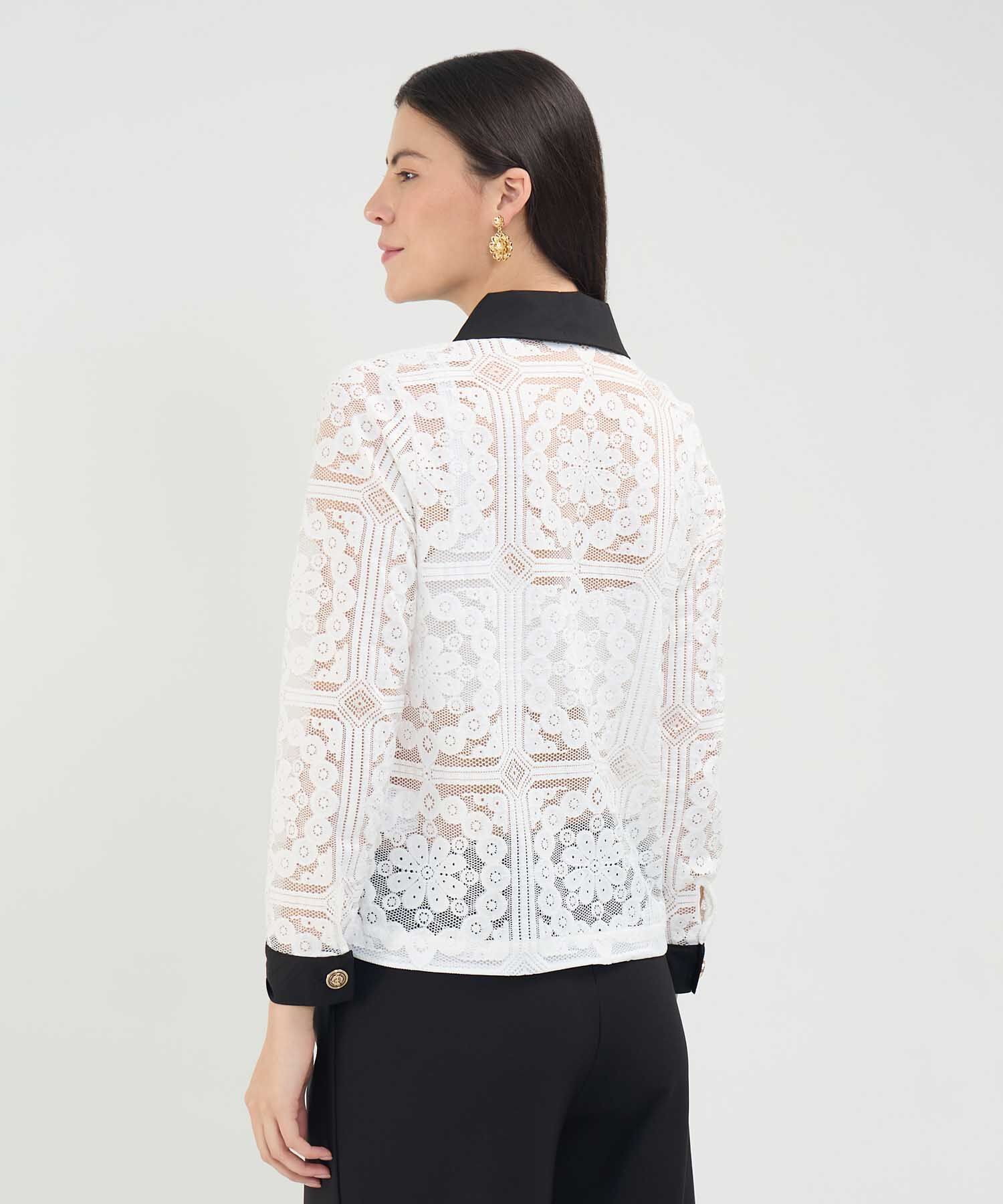 Chaqueta en Encaje