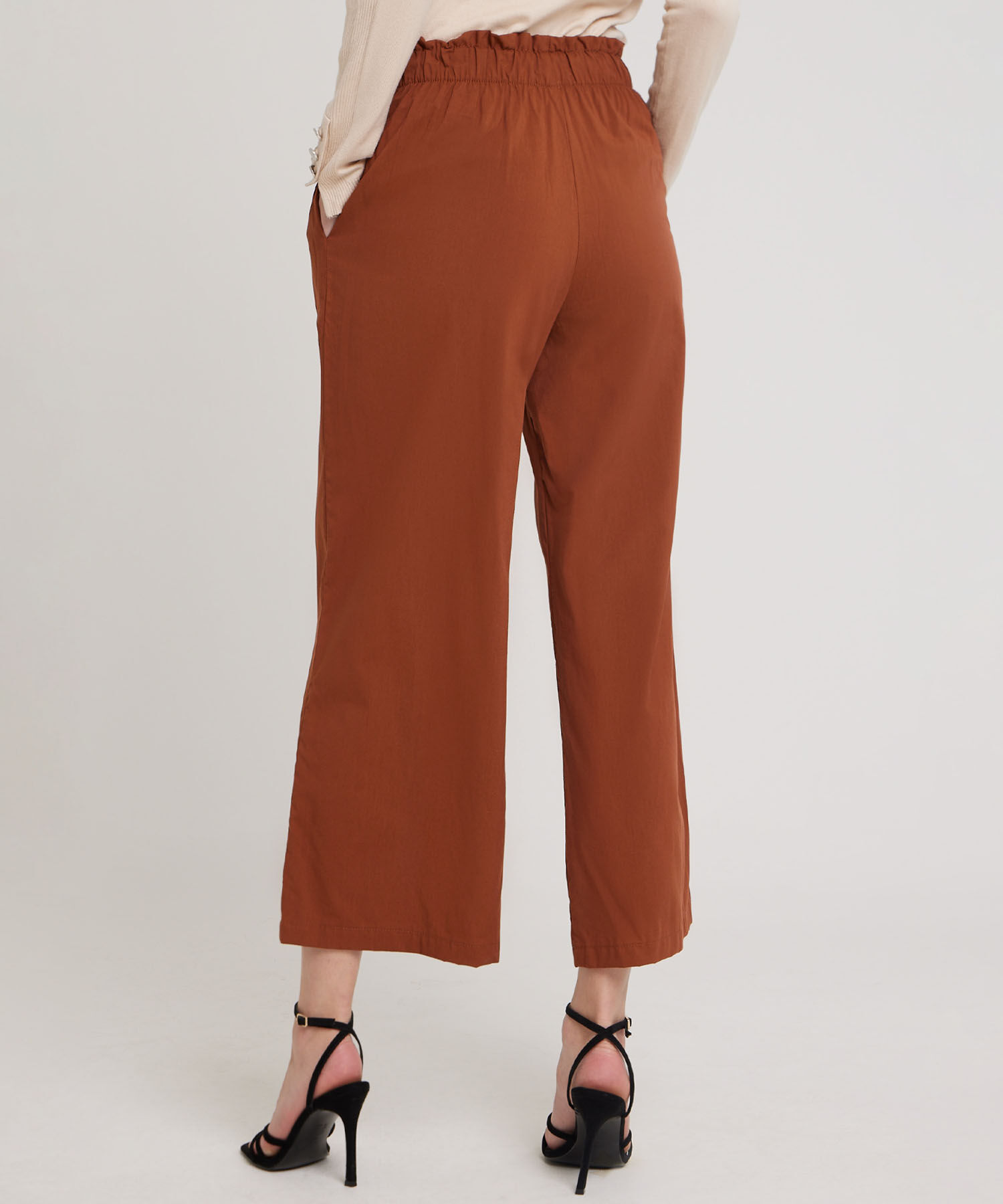 Pantalon Moda Tipo Paper Bag, Bota Amplia Con Bolsillos Laterales Y Cinturón Para Anudar, Cristales Linea Moda