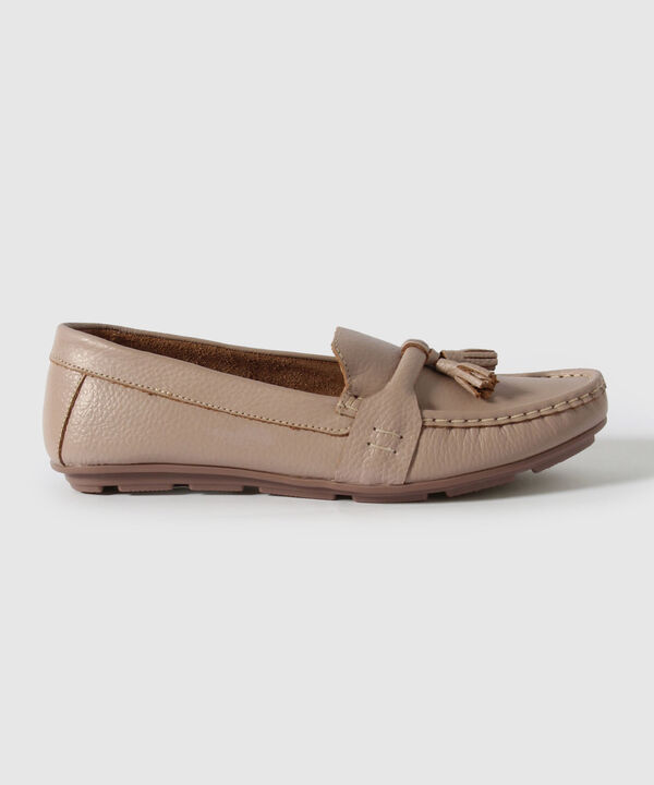 Mocasines image number null