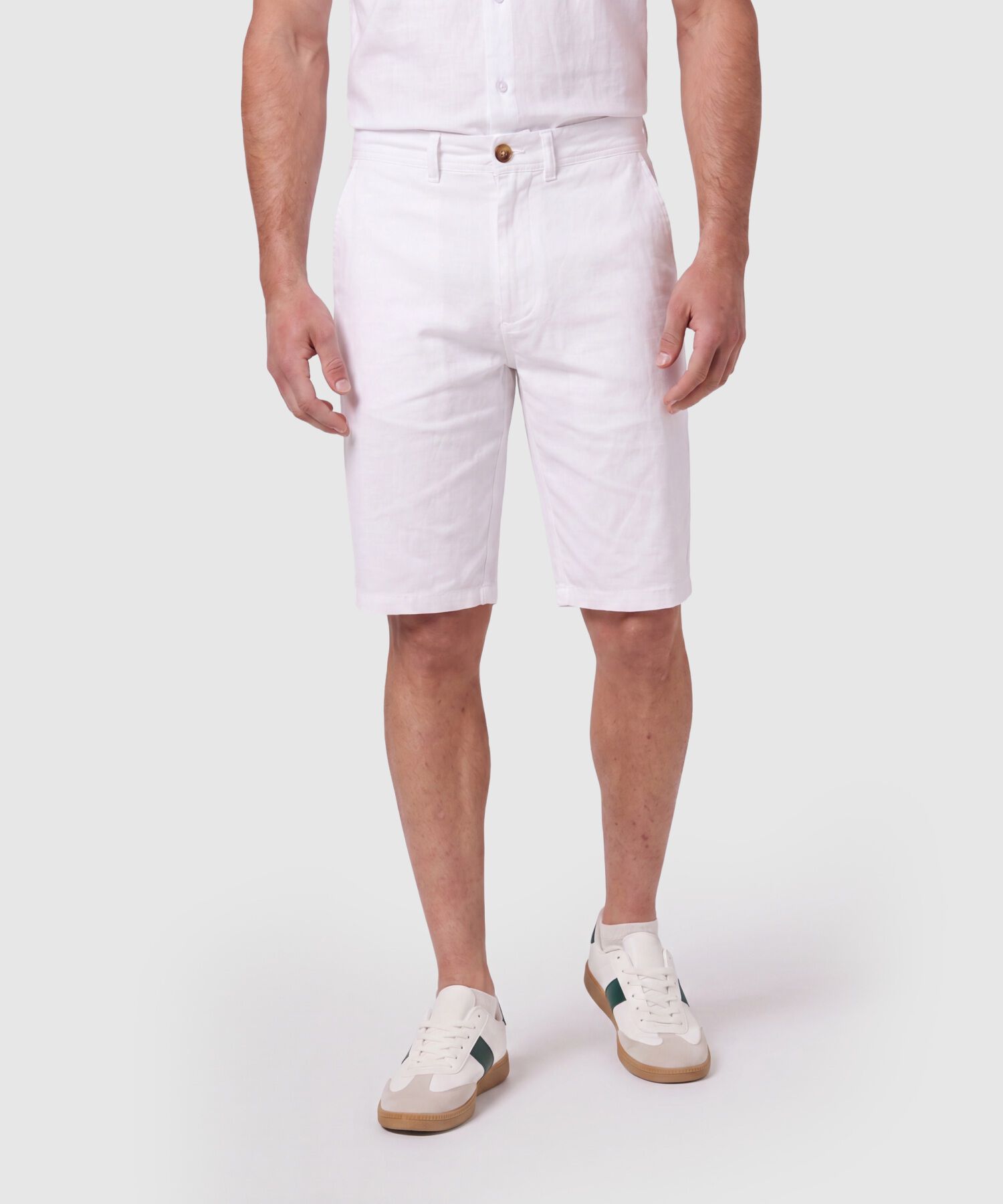 Bermuda Chino Con Bolsillos Para Hombre
