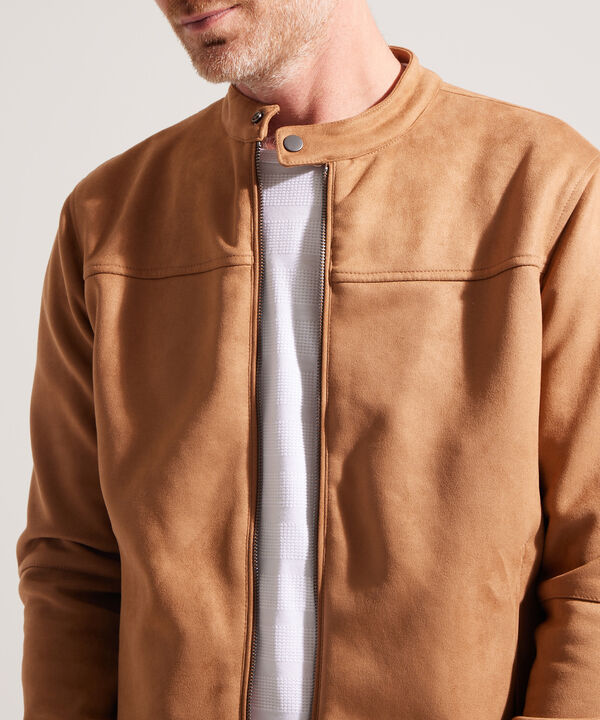 Chaqueta en Suede con Cuello Neru