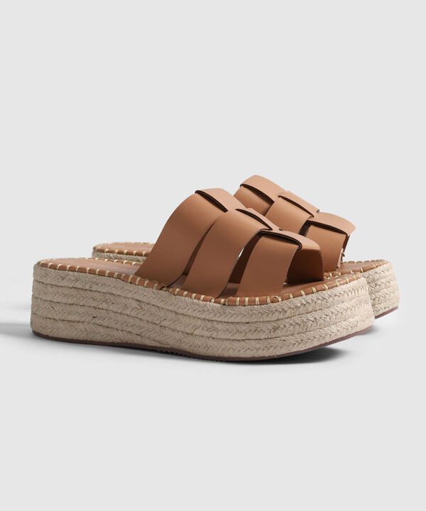 Sandalias Destalonadas image number null