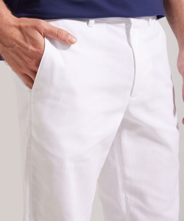Pantalón Chino En Algodón Con Bolsillo Posterior image number null