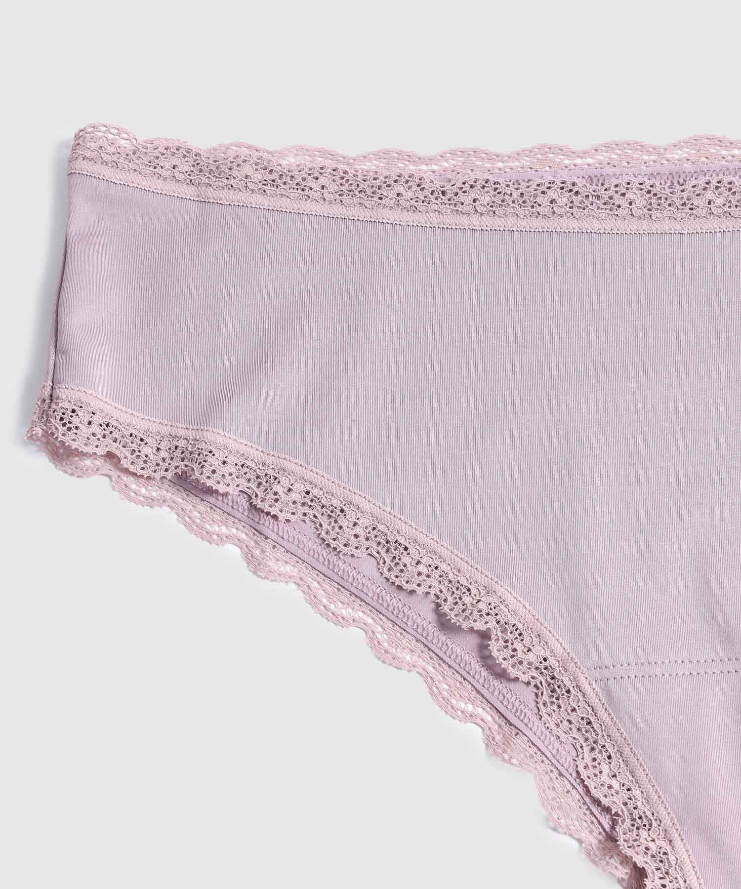 Panty Hipster Con Encaje En Cintura Y Piernas