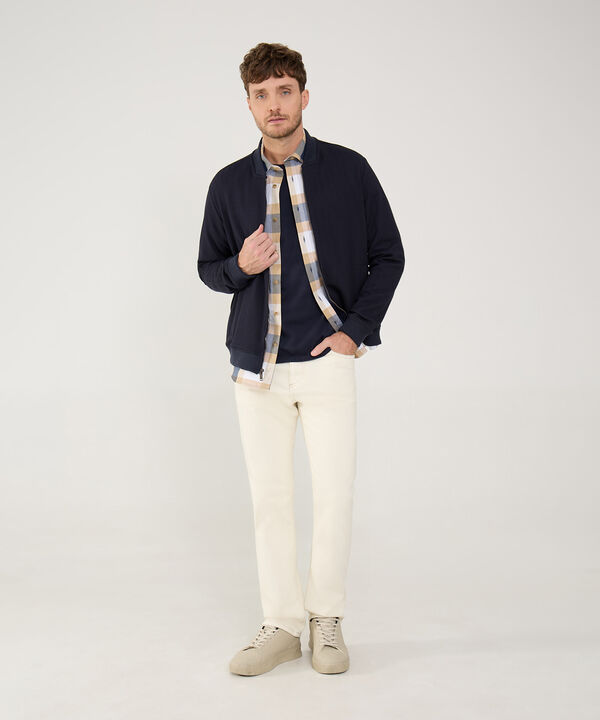 Buzo Bomber image number null
