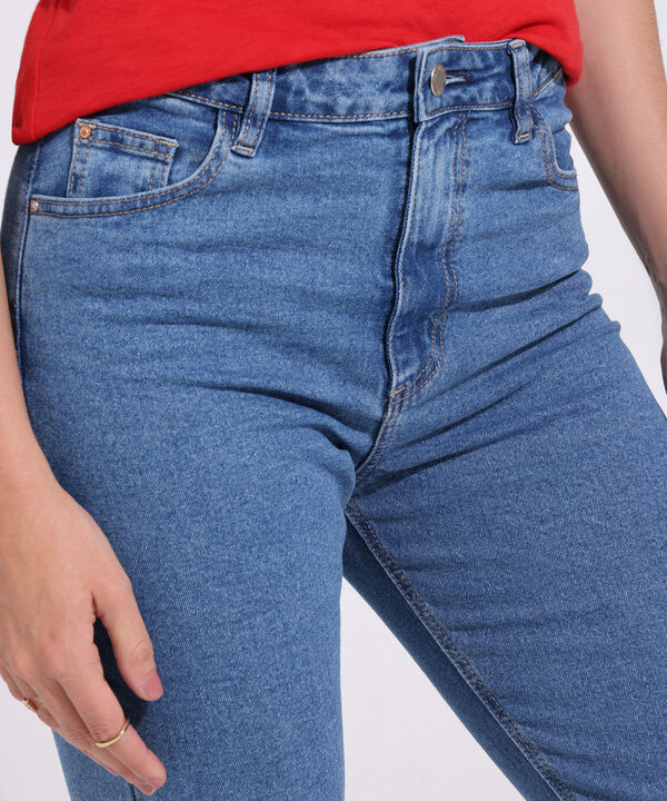 Jean Tipo Straight Tono Medio image number null